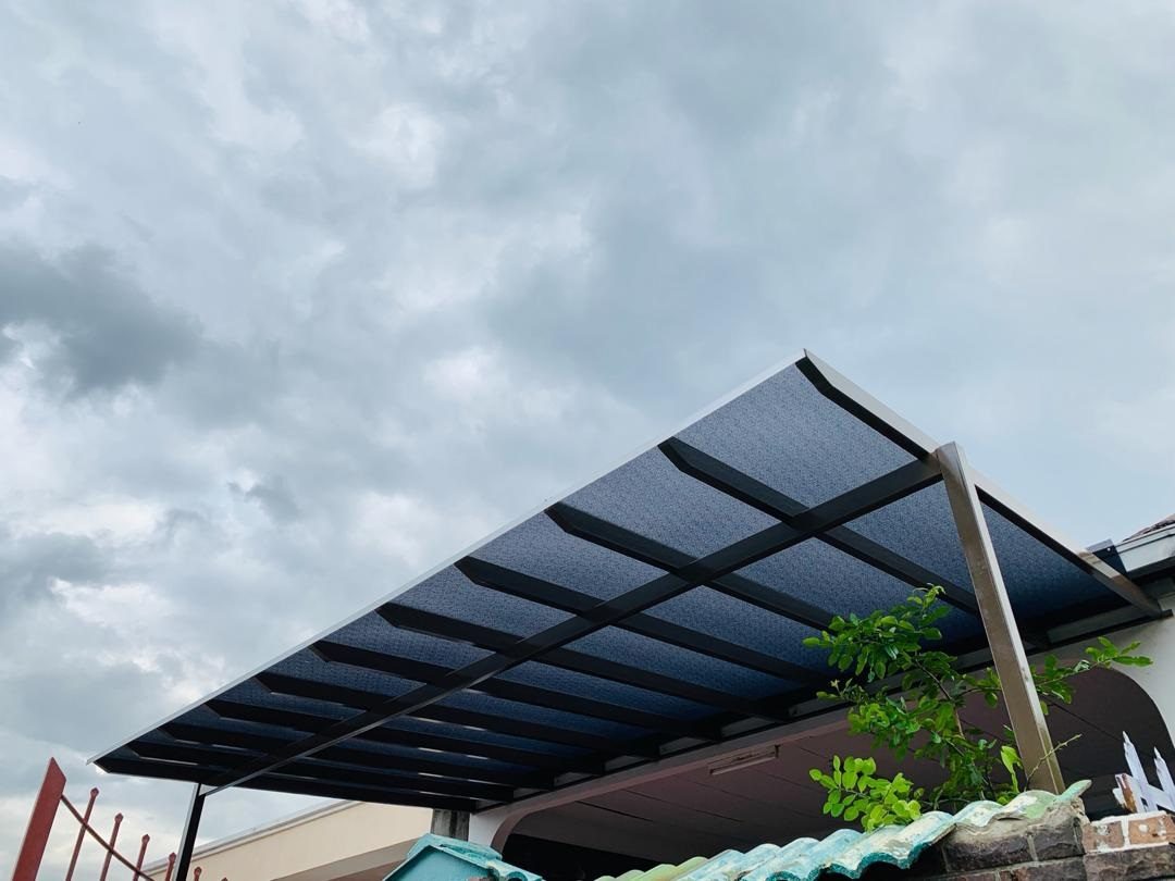 Poly-Carbonate-Board-SERVICE